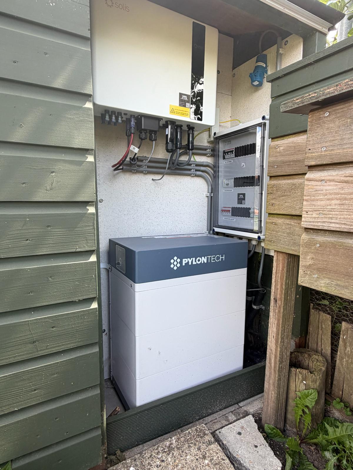 Pylontech-batterijmodules in de opstelling